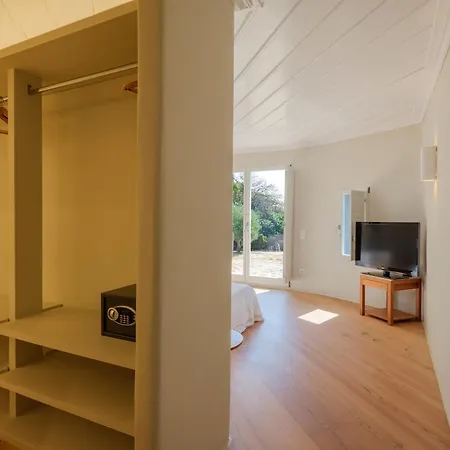 וילה Montessito Mykonos *