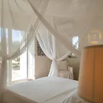 Montessito Mykonos *