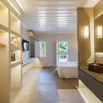 Montessito Mykonos * Tourlos
