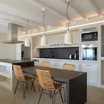 Montessito Mykonos *