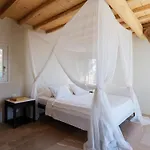Montessito Mykonos * Tourlos