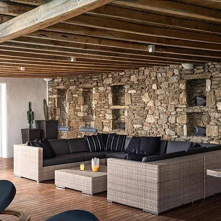 Montessito Mykonos Tourlos